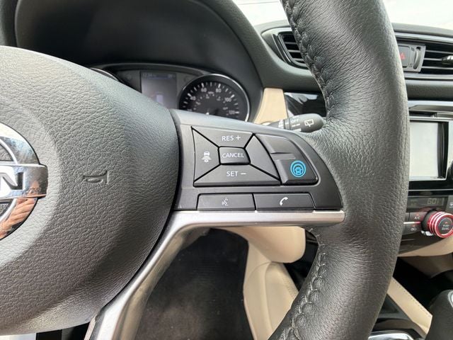 2020 Nissan Rogue SL