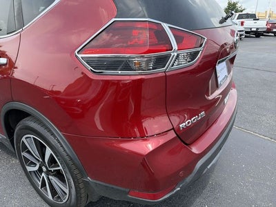 2020 Nissan Rogue SL