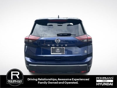 2025 Nissan Rogue SV