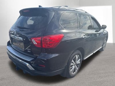 2020 Nissan Pathfinder SV