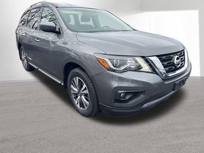 2018 Nissan Pathfinder SV