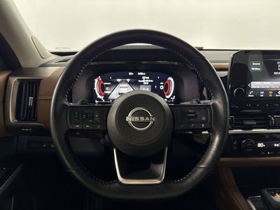 2023 Nissan Pathfinder Platinum