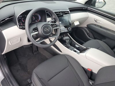 2024 Hyundai TUCSON SE