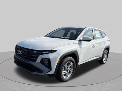 2026 Hyundai TUCSON SE