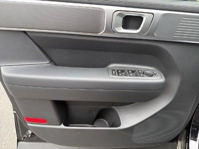 2027 Hyundai SANTA FE SE