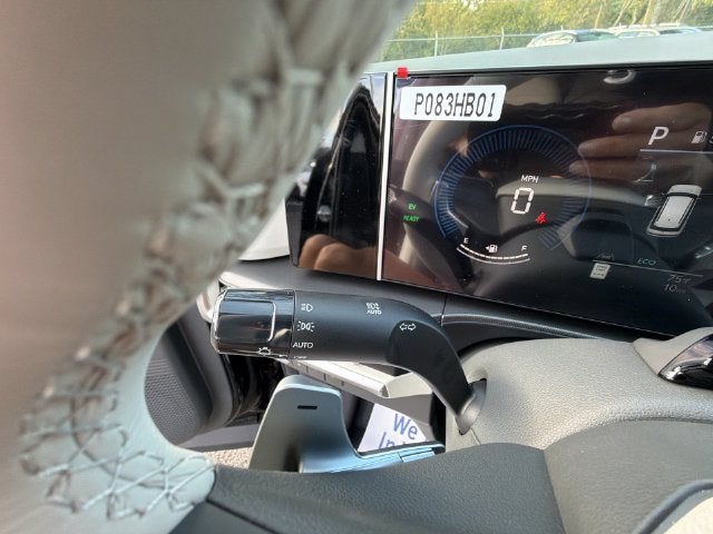 2027 Hyundai SANTA FE HYBRID SEL