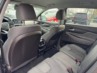 2019 Hyundai SANTA FE SE