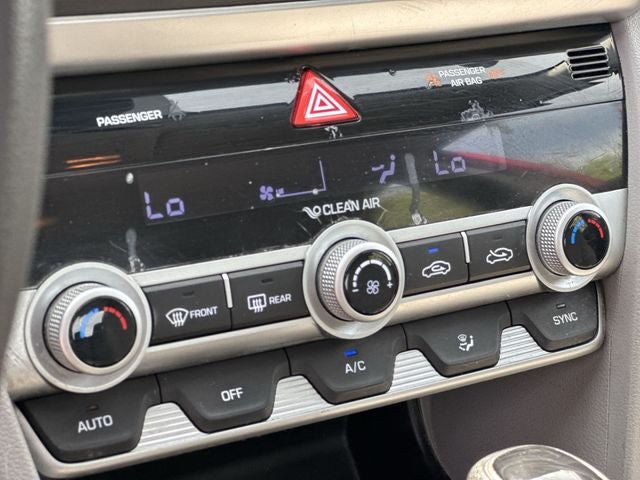 2020 Hyundai ELANTRA SEL