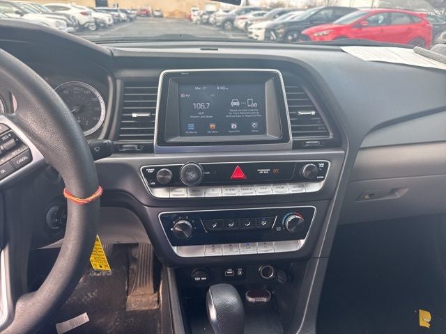 2018 Hyundai SONATA SE