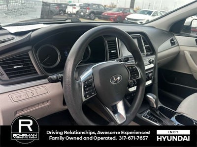 2019 Hyundai SONATA SE