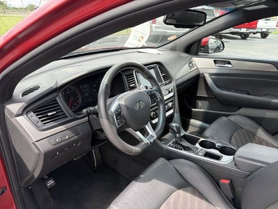 2018 Hyundai SONATA Sport 2.0T