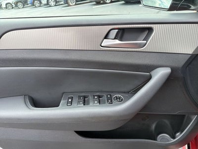 2018 Hyundai SONATA Sport 2.0T