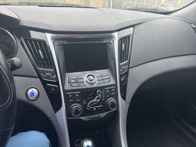 2012 Hyundai SONATA Limited