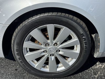2010 Hyundai SONATA Limited
