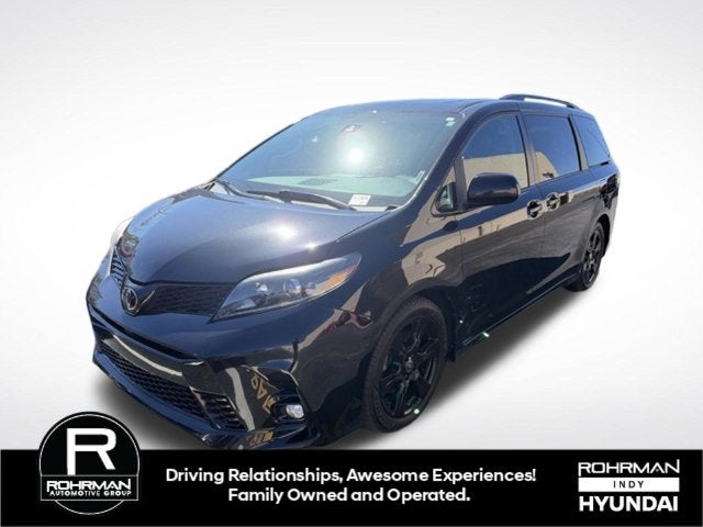 2020 Toyota Sienna SE 8 Passenger
