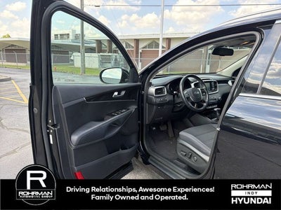 2019 Kia Sorento LX