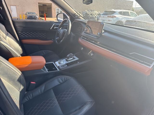 2022 Mitsubishi Outlander SEL