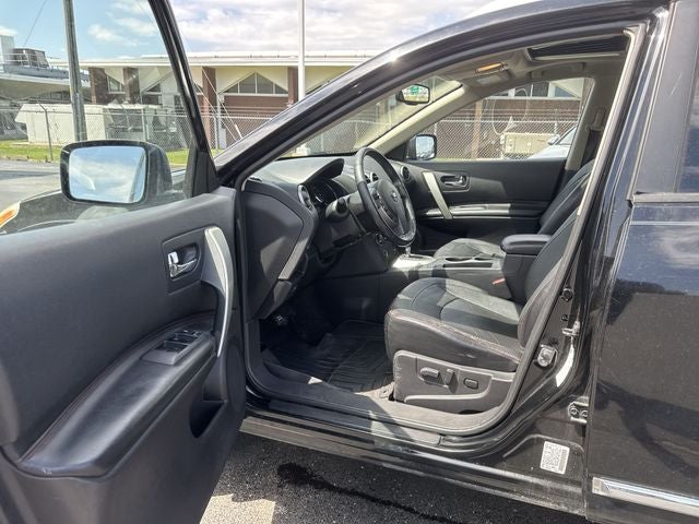 2011 Nissan Rogue SV