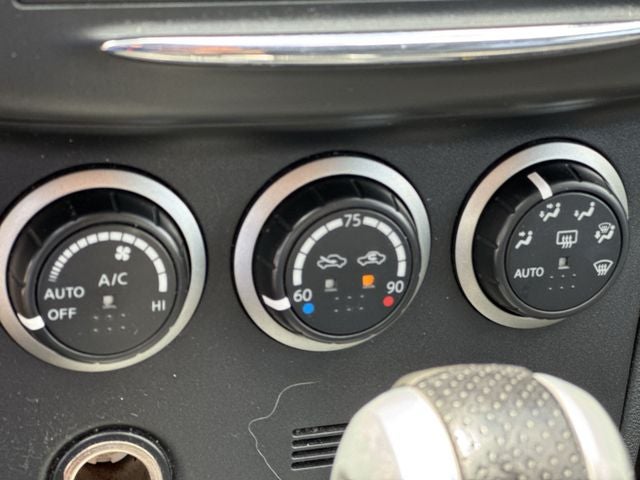2011 Nissan Rogue SV