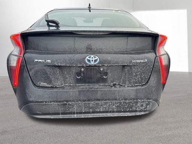 2016 Toyota Prius Base