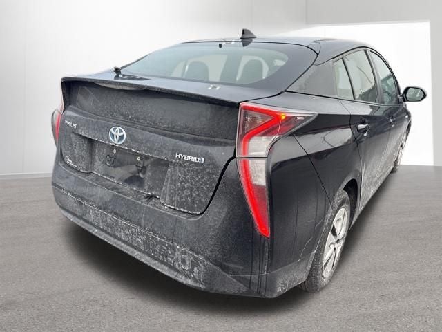 2016 Toyota Prius Base
