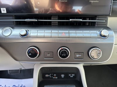 2027 Hyundai KONA SE