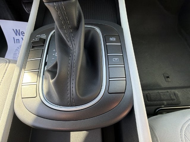2027 Hyundai KONA SE