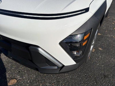 2027 Hyundai KONA SE