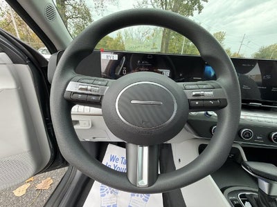 2027 Hyundai KONA SE