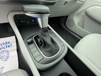 2027 Hyundai KONA SE