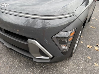 2027 Hyundai KONA SE