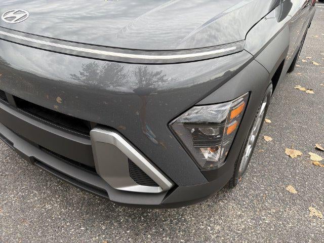2027 Hyundai KONA SE