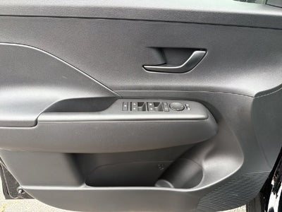 2027 Hyundai KONA SE