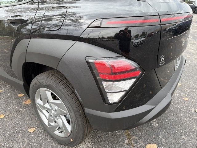2027 Hyundai KONA SE