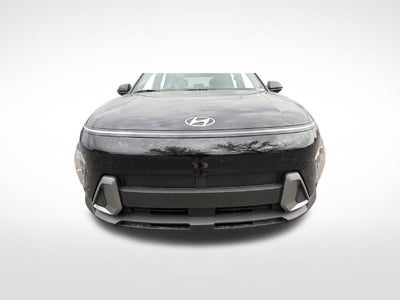 2027 Hyundai KONA SE