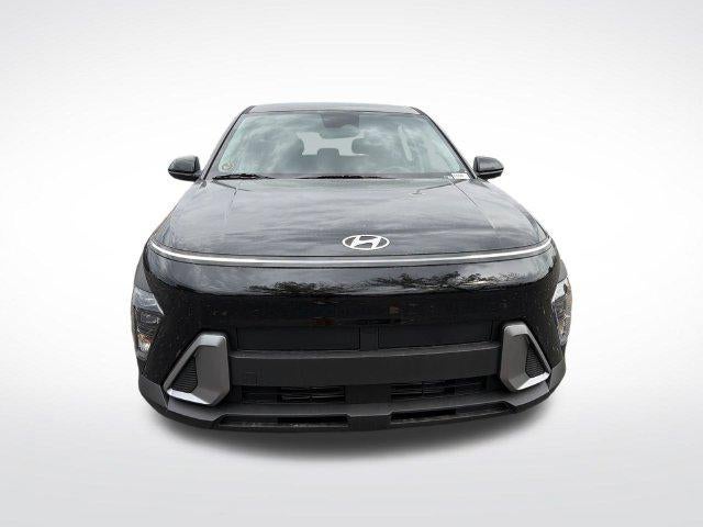 2027 Hyundai KONA SE
