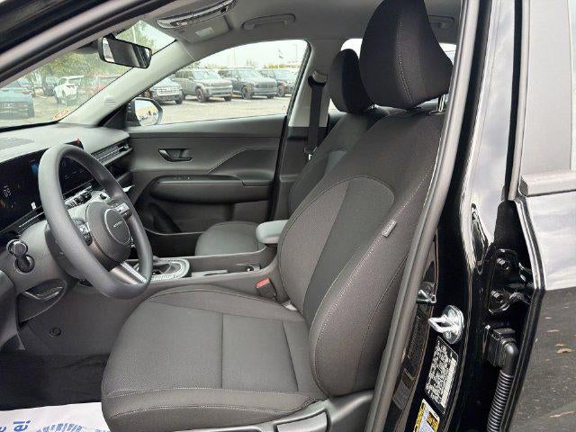 2027 Hyundai KONA SE
