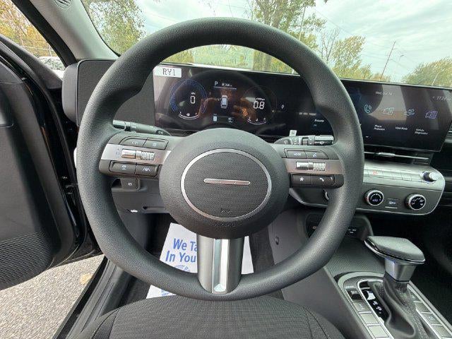 2027 Hyundai KONA SE