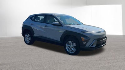 2026 Hyundai KONA SE