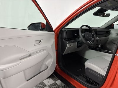 2026 Hyundai KONA SE