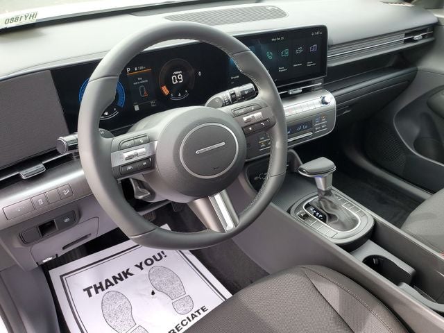 2025 Hyundai KONA SEL