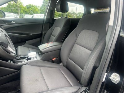 2017 Hyundai TUCSON SE