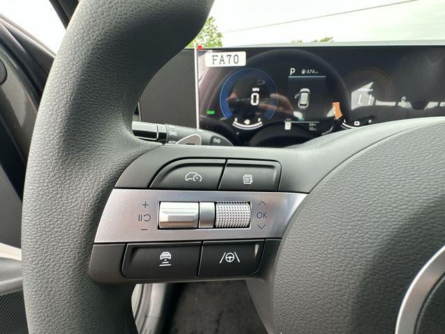 2026 Hyundai TUCSON HYBRID Blue SE