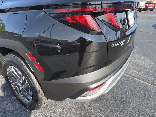 2026 Hyundai TUCSON HYBRID Blue SE