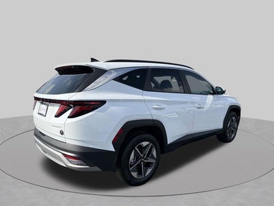 2026 Hyundai TUCSON HYBRID SEL