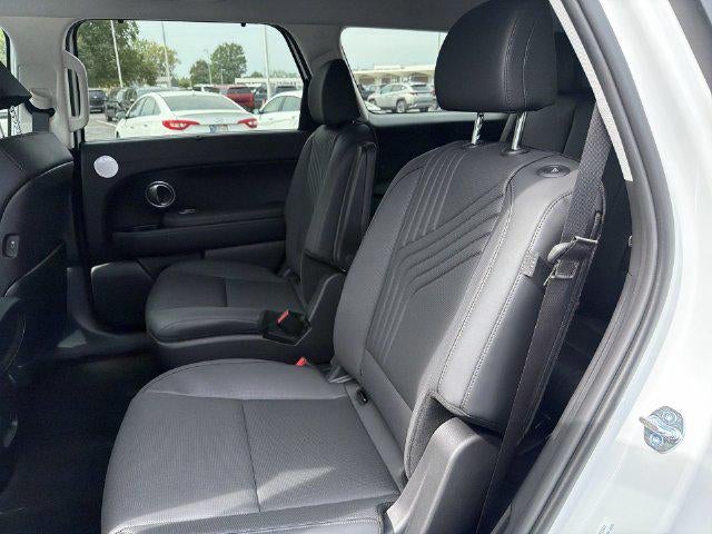 2027 Hyundai PALISADE SEL 7 Passenger