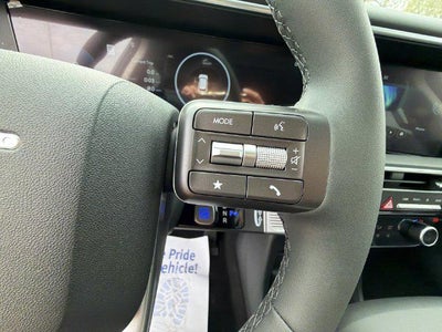 2027 Hyundai PALISADE SEL 7 Passenger