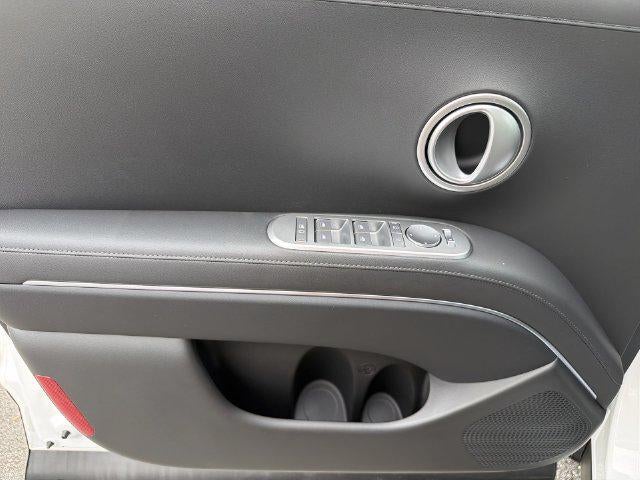2027 Hyundai PALISADE SEL 7 Passenger