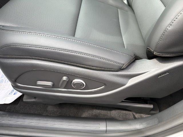 2027 Hyundai PALISADE SEL 7 Passenger