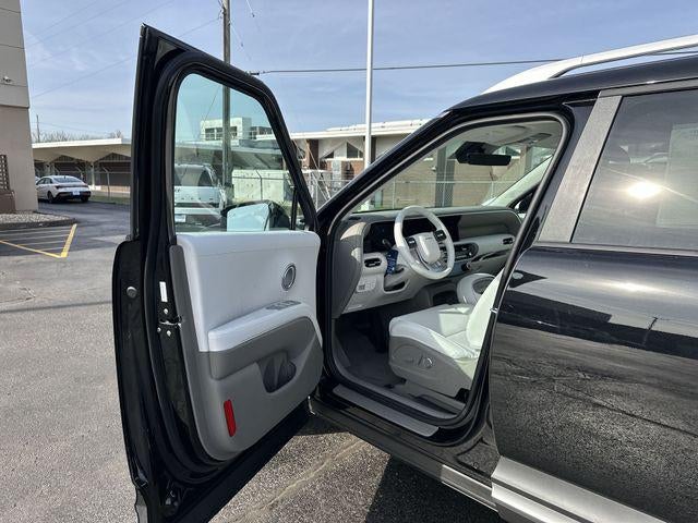 2026 Hyundai PALISADE HYBRID SEL 8 Passenger